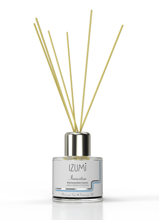Room diffuser product labelling for IZUMI designed by Paul Cartwright Branding.